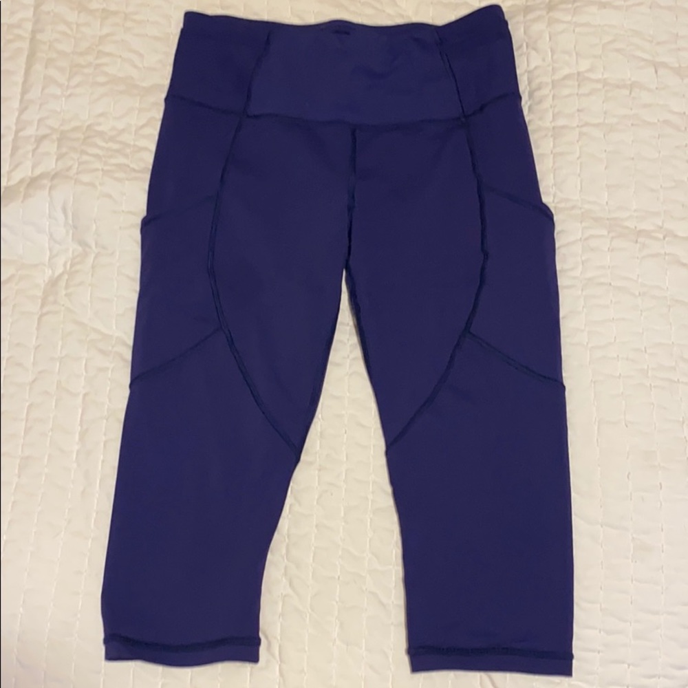 Lululemon leggings size 8